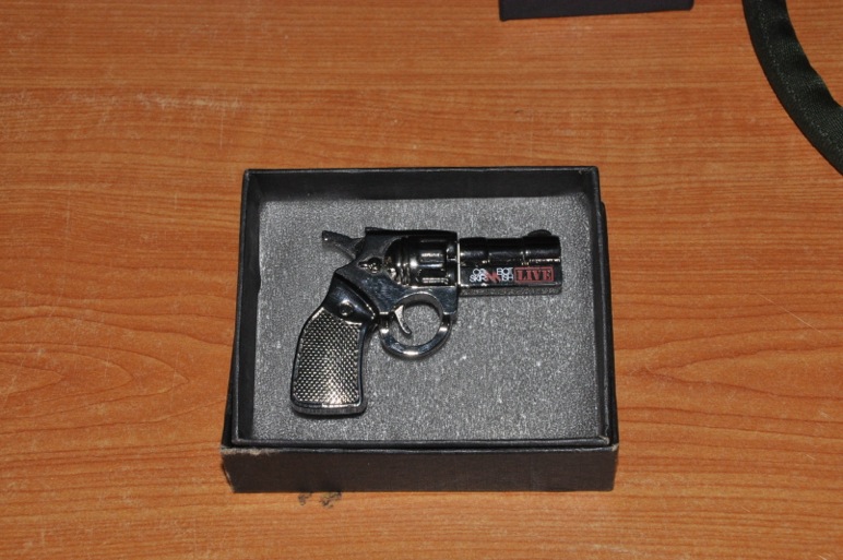 gun shaped usb